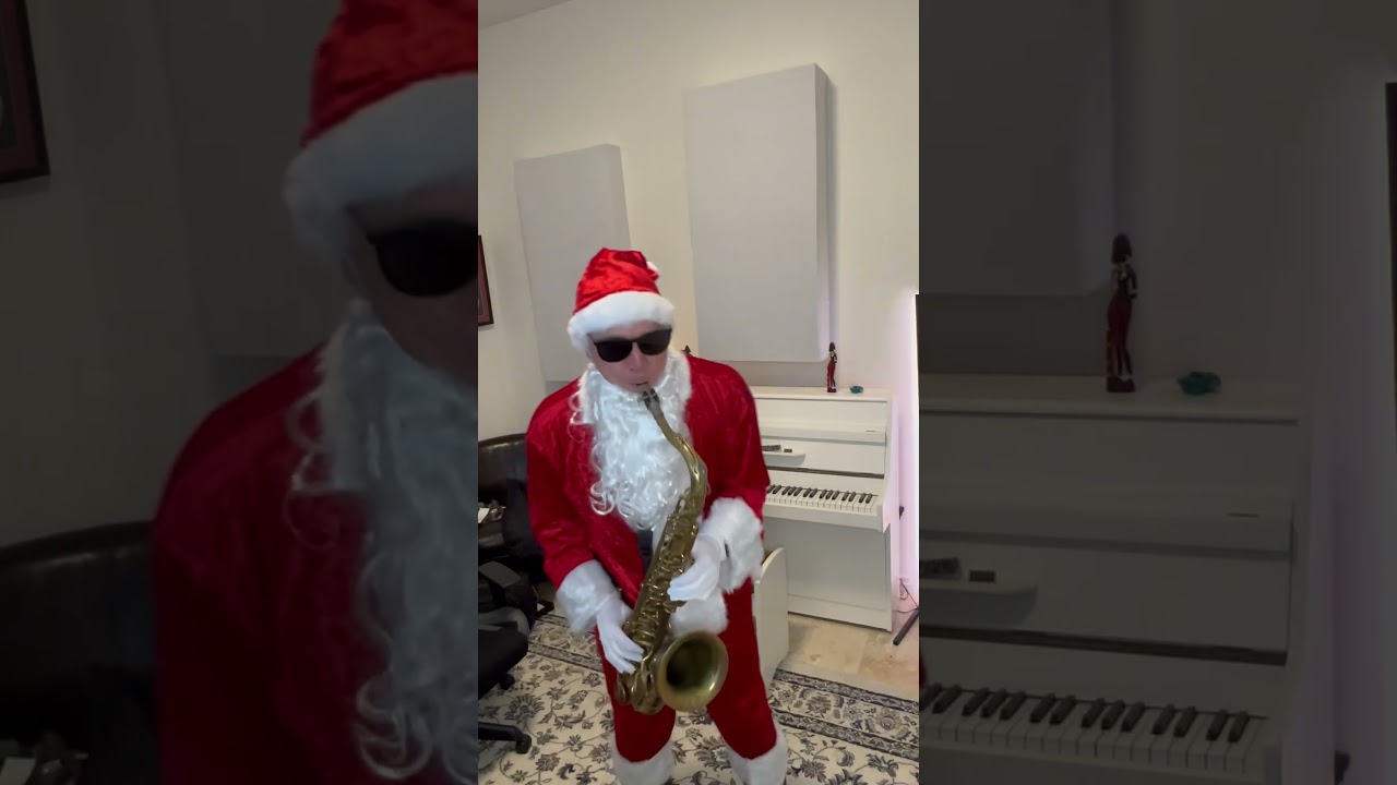 Merry Saxmas fishy fans! What’s on the menu?  #fatherchristmas #saxophone #saxcover