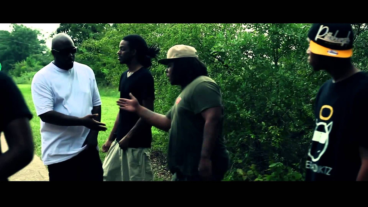 Trae Tha Truth - Sick Of Being Broke Ft D-Bo & DJ Scream [Official Music Video] Philly Fly Boy