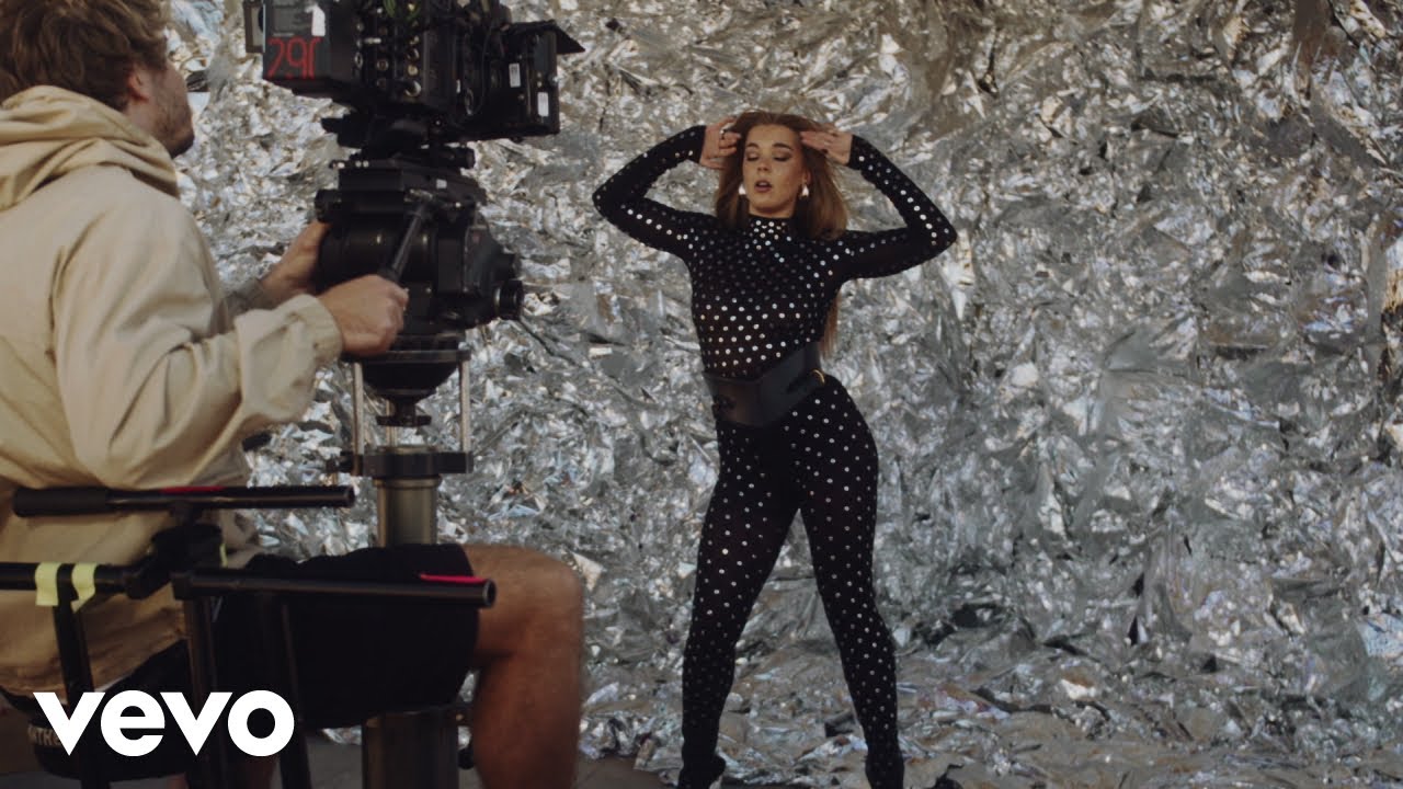Becky Hill, Sonny Fodera - Never Be Alone (Behind The Scenes)