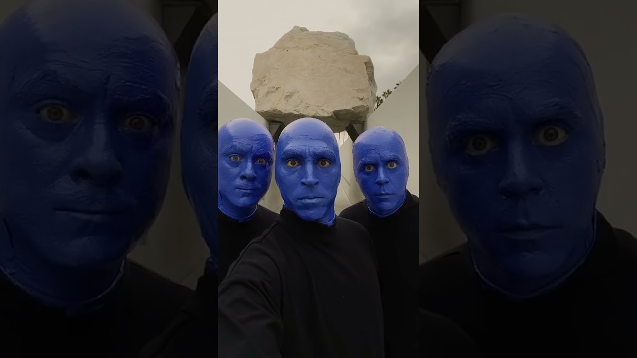 We all have that one friend 🤳 #model #bluemangroup
