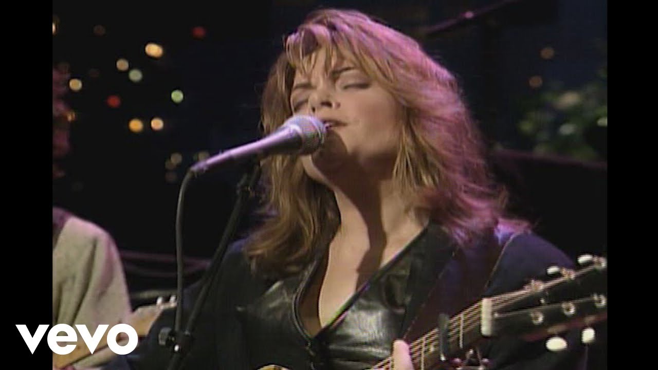 Rosanne Cash - Sleeping In Paris (Live From Austin City Limits 7/26/1993)