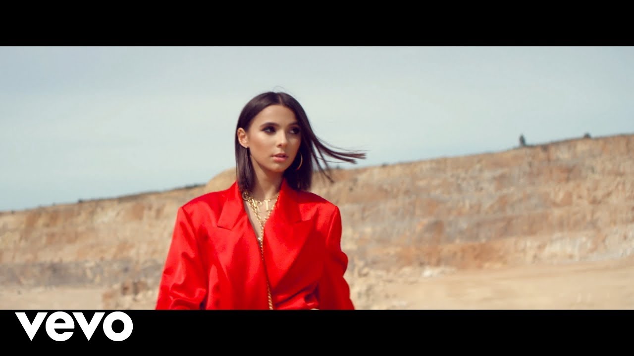 Carla Fernandes - Hasta La Vista (Official Video)