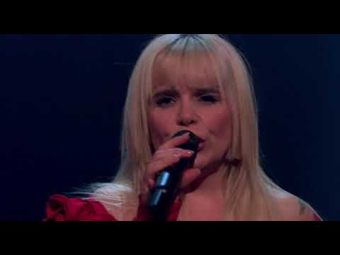Paloma Faith - Sweatpants [Live Performance] The Jonathan Ross Show