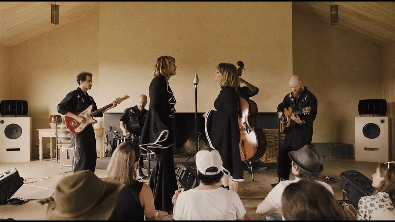 Lucius — Right Down the Line (Live)