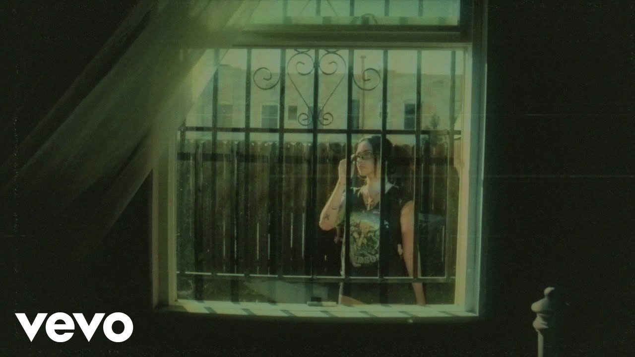 Maggie Lindemann - one last time (slowed + reverb) (Lyric Video)