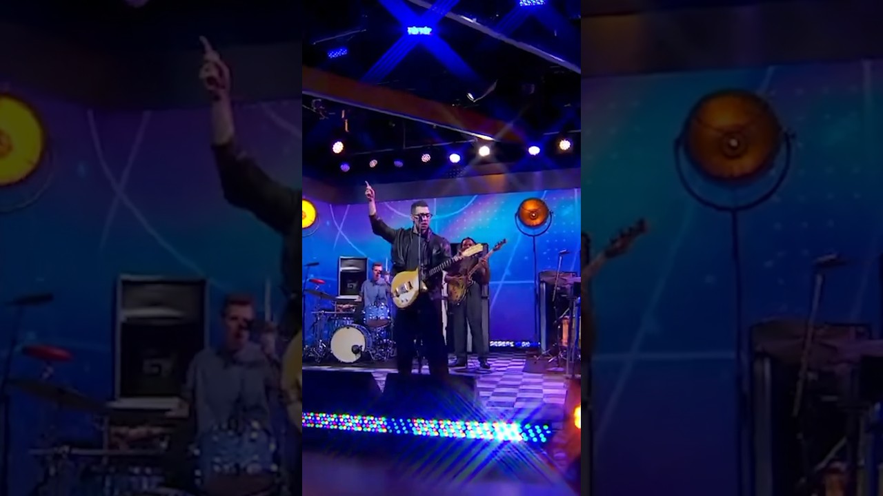 we woke up at 3 am to perform ‘tiny moves’ on album release day at GMA #bleachers #jackantonoff #gma