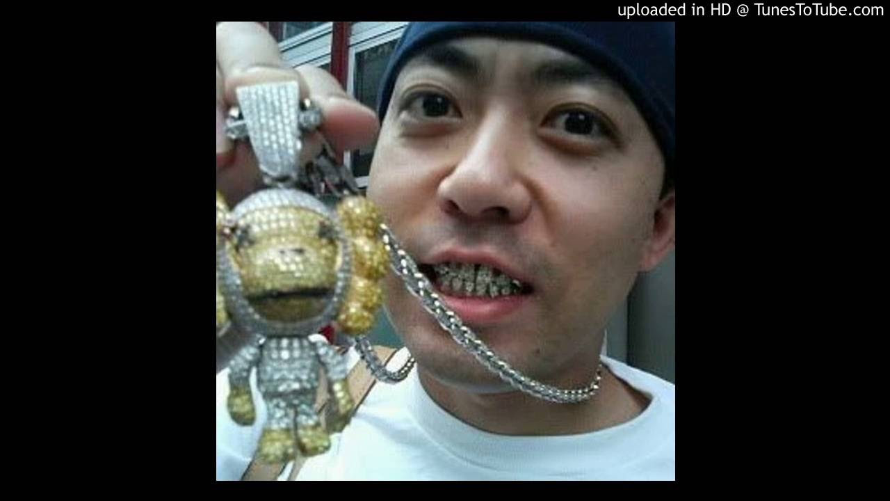 Lil Percy - Look At My Chain!