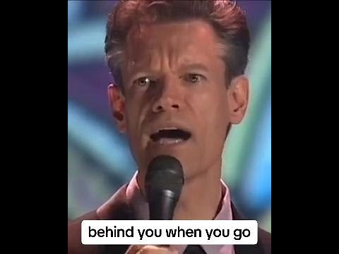 20 years ago, Randy Travis performed "Three Wooden Crosses" at the GMA Dove Awards! #CountryMusic