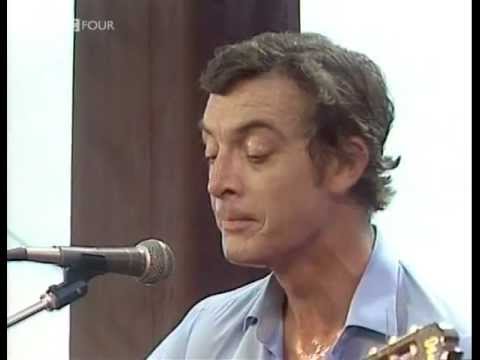 Jake Thackray - The Kiss (live) 1981