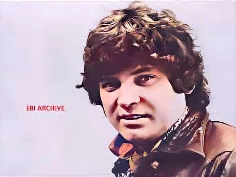 Everly Brothers International Archive : Don sings So Sad on the David Hamilton show (mid April 1977)