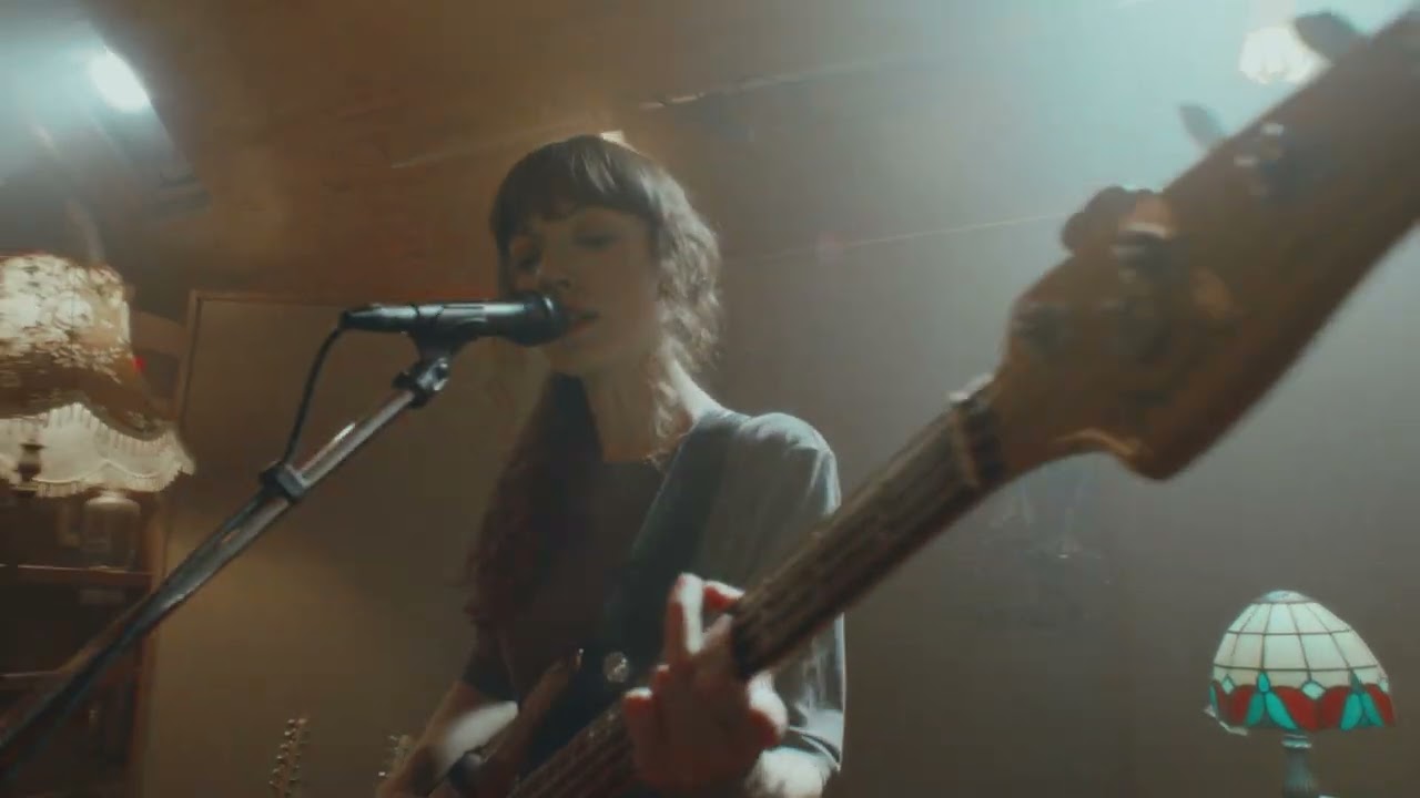 Daughter - Party (Live at Middle Farm Studios)