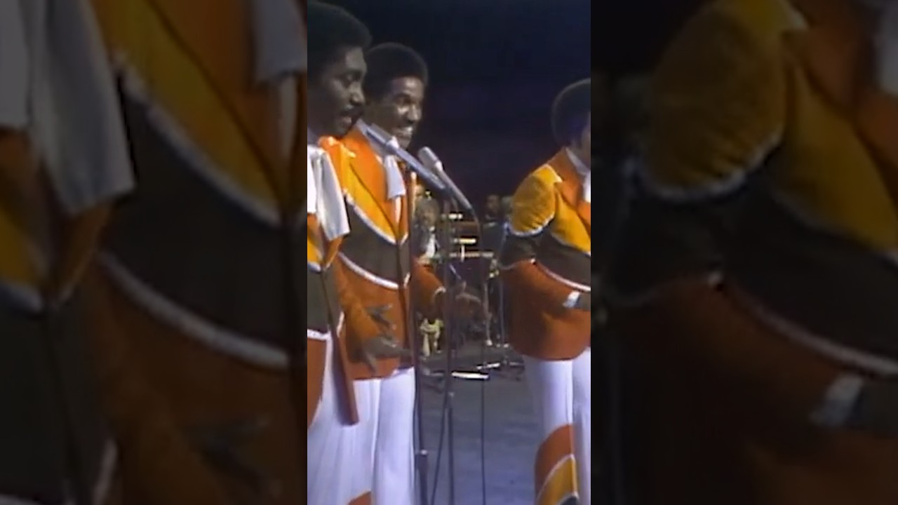 Is it just our imagination...or is this Temptations performance pure bliss?