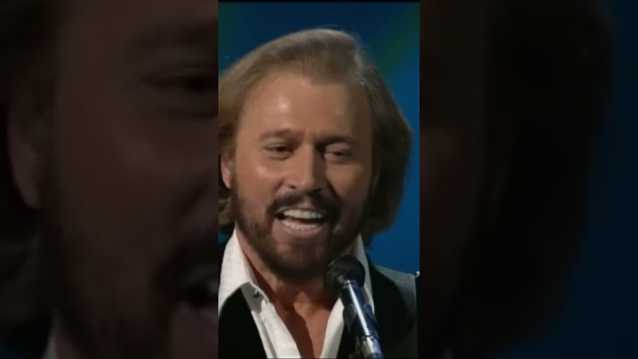 “Islands In The Stream” 🏝️🌊 Written by Barry, Robin and Maurice Gibb 🩵