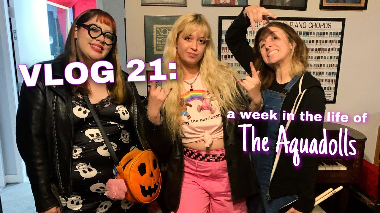 VLOG 21: a week in the life of the aquadolls
