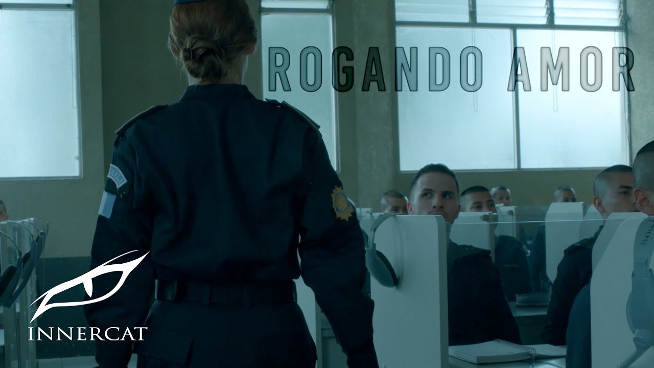 Ale Mendoza - ROGANDO AMOR [Video Oficial]