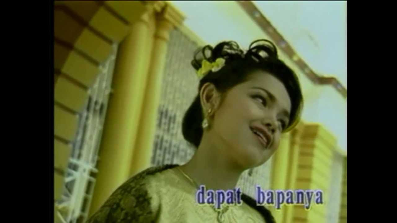 Siti Nurhaliza - Es Lilin (Official Music Video)