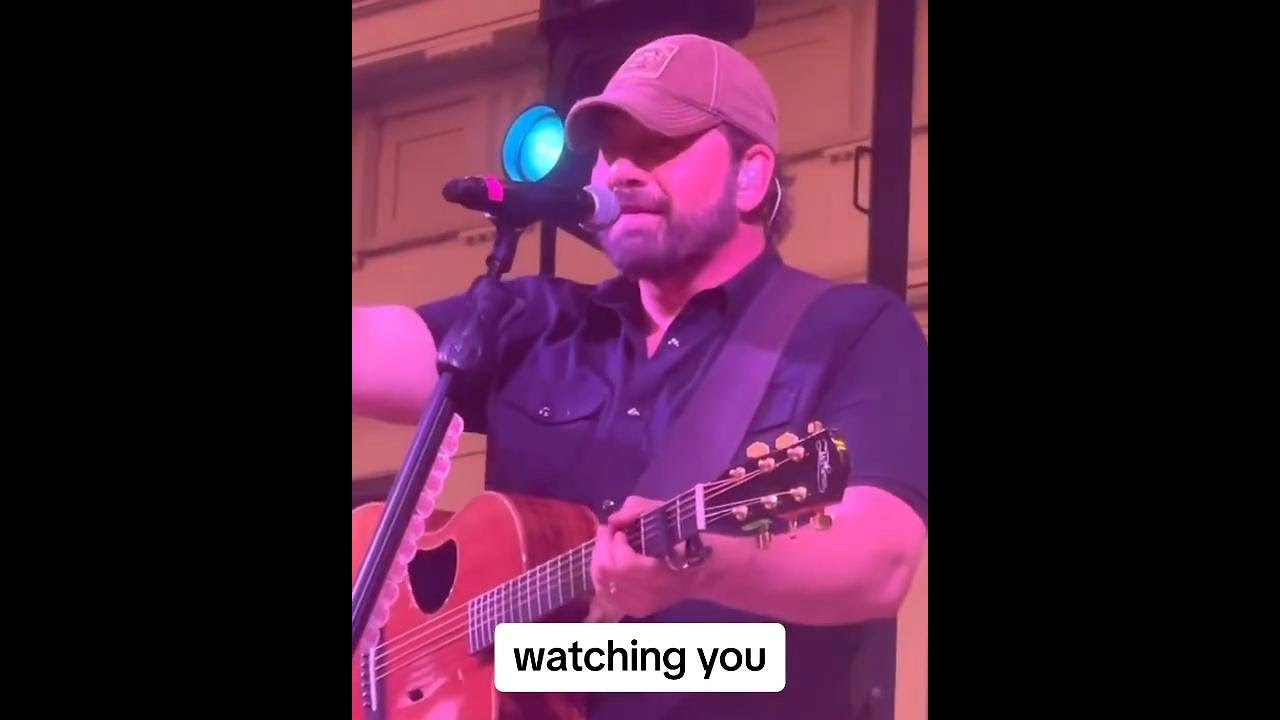 I love hearing y'all sing along! #WatchingYou #CountryMusic #LiveMusic #RodneyAtkins