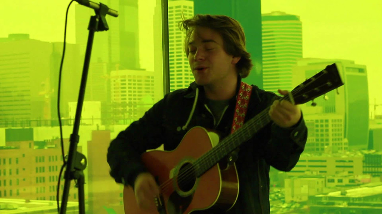 Guthrie Brown - Growing Up (Live at The Guthrie Theater)
