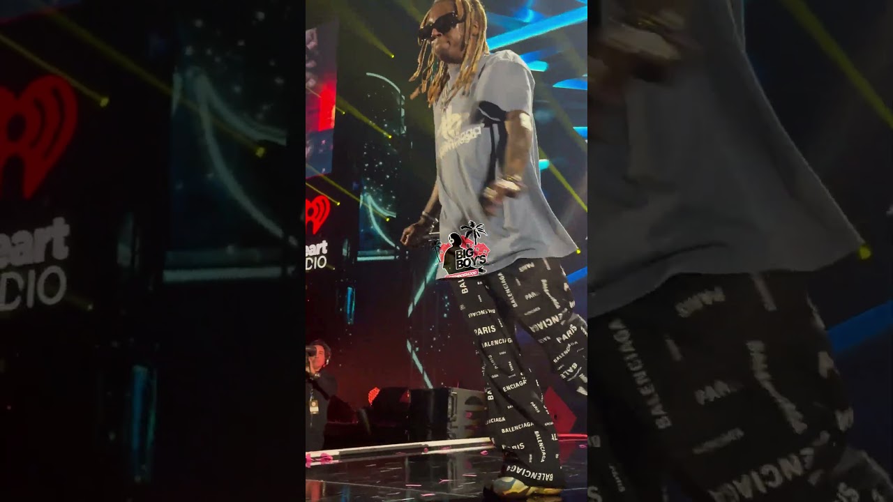 Lil Wayne Brought His Dance Moves To the iHeart Awards 🔥