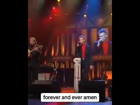 "Forever and Ever, Amen" at the Grand Ole Opry! Can you guess which artists joined Randy that night?
