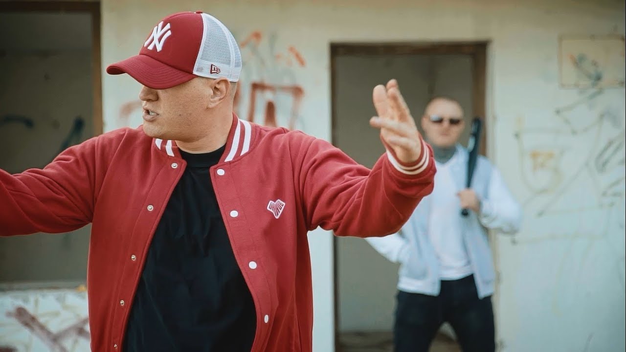 Essemm - Játékos (Official Music Video)