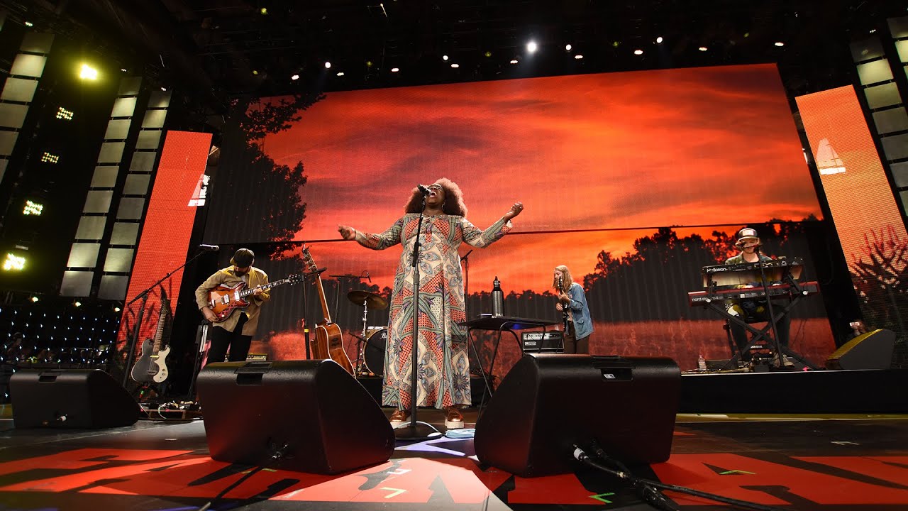 Yola - Lonely the Night (Live at Live at Farm Aid 2019)