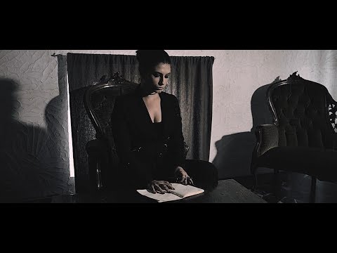 EVA REA - Intimo (Official Video)