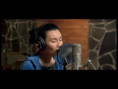 Maggie Cheung - Down in the light.avi