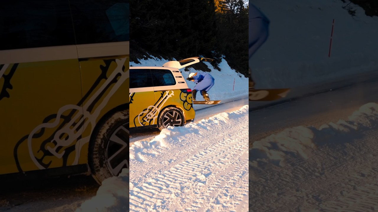 JUMP INTO THE CAR?!😳🏂Follow for more 💥#snowboarding #action #epic #vwnutzfahrzeuge #idbuzz