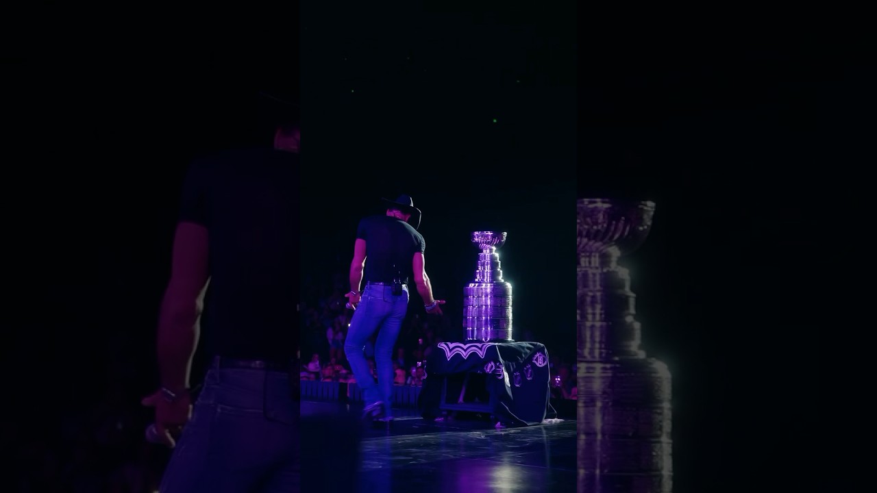 Tim McGraw - The Stanley Cup in Nashville! Go Preds! #shorts #nhl #stanleycup #hockey #timmcgraw