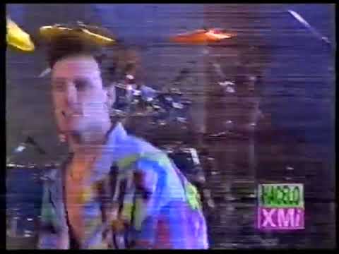 Vanilla Ice - Play That Funky Music - Live 1991