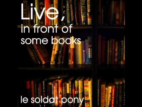 Le Soldat Pony - Manehattan/Beautiful Discord