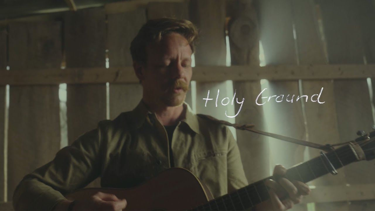 Roan Ash - Holy Ground (Lyric Video)