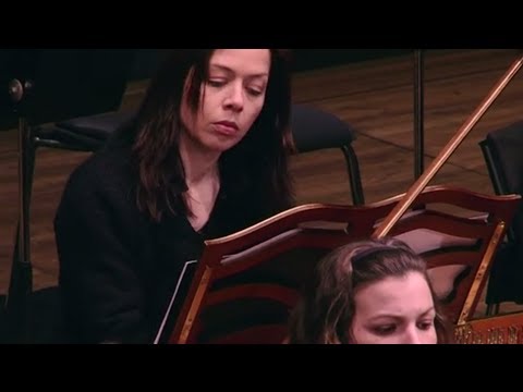 D. Tabakova: "Suite in Old Style" for viola, harpsichord and strings
