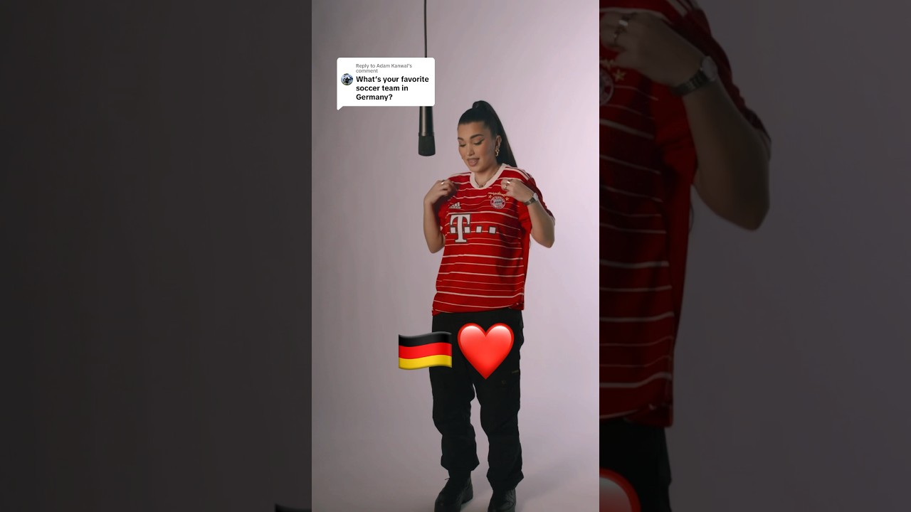 Enisa shows her favorite German Football team ⚽️🇩🇪