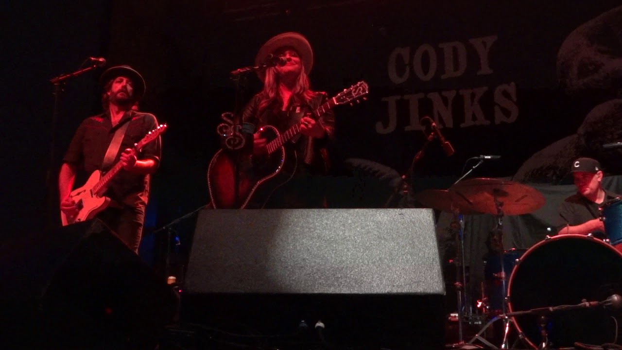 Sunny Sweeney "Drinks Well with Others" - Jannus Live, St Pete, FL 2/14/2019