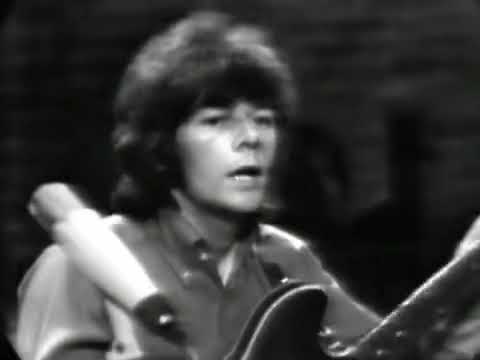 Dave Dee, Dozy, Beaky, Mick & Tich - Hold Tight (1966) LIVE