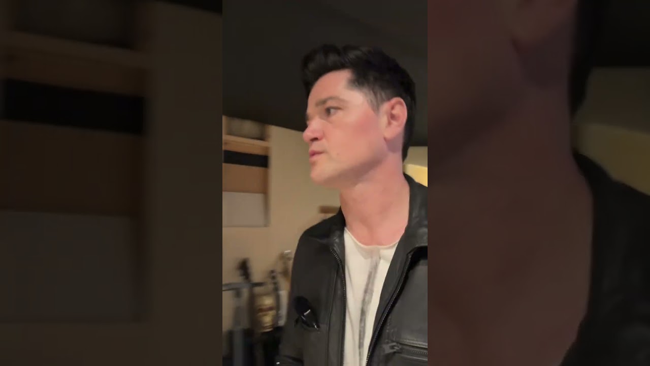 Just whistle while you work😉Pre-Save our new single “Both Ways”!https://thescript.lnk.to/BothWaysID