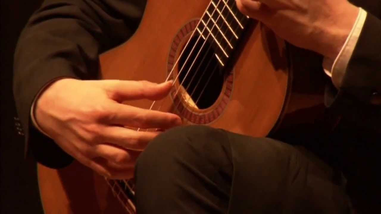 Nicholas Maw - Music of memory, by Sanel Redzic - classical guitar (720p - HD)