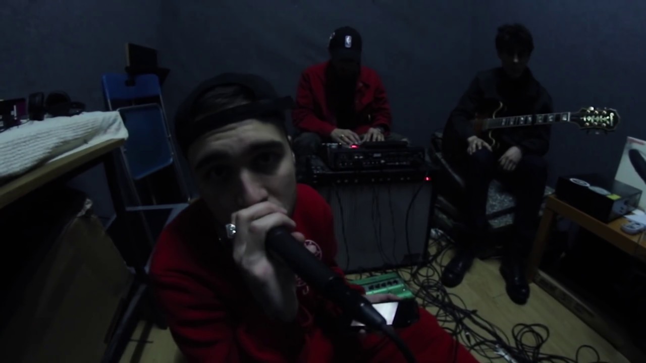 HARD VS LIL (PROD. LUPITA´S FRIENDS)