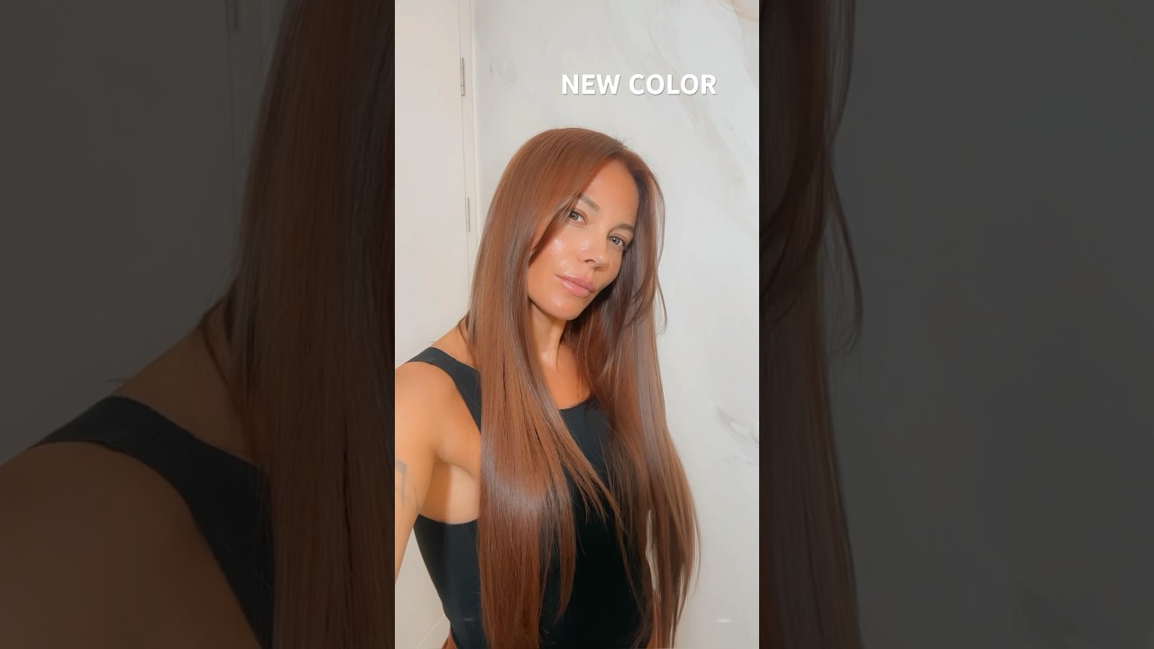 #new #color #hair #emiliа