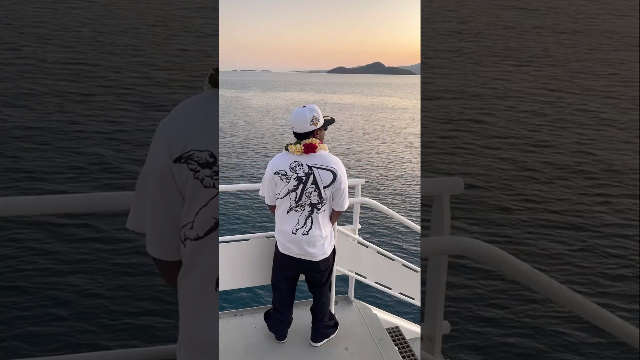 #Mbosso Arrives In #Mayotte Part 2 #Ova #shortsmusic #wasafi #dancechallenge #kenya #diamondplatnumz