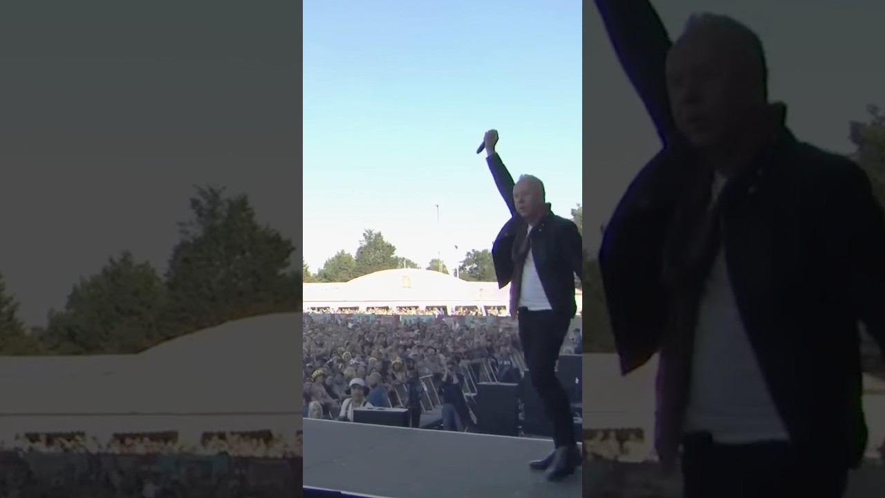Waterfront - Live at the ​⁠@isleofwightfest, 2024. #SimpleMinds