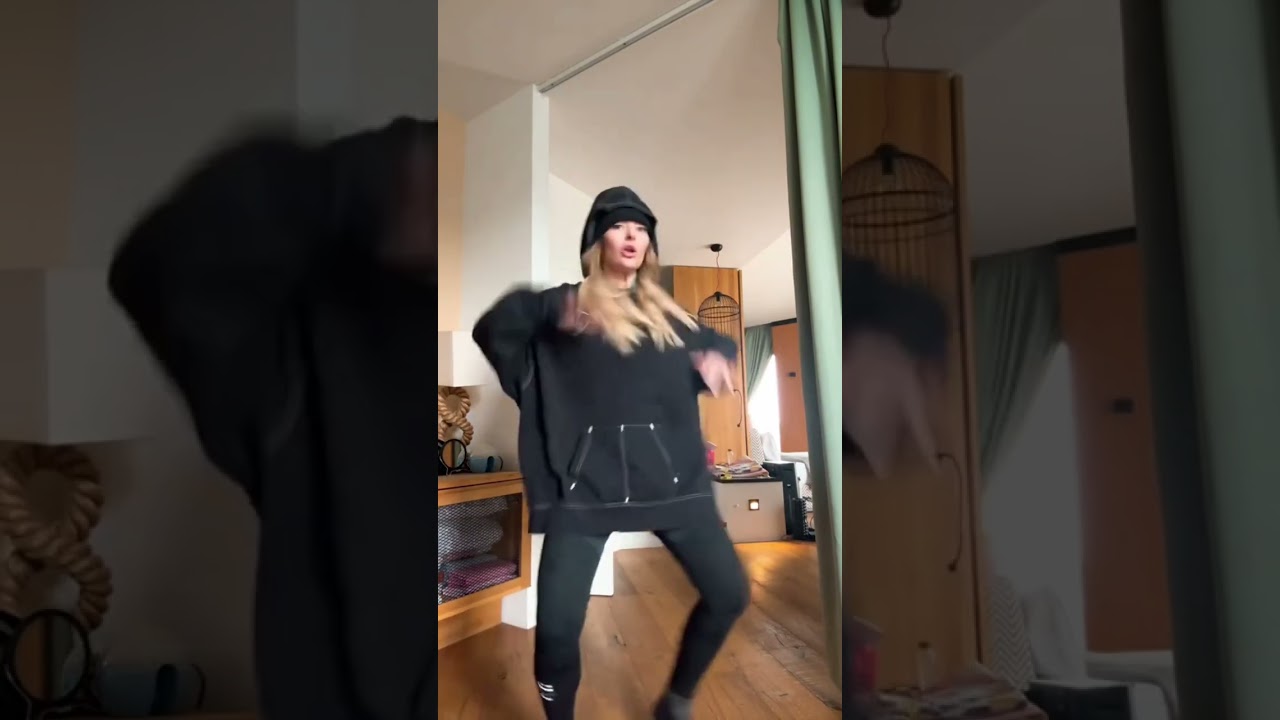 😂😂