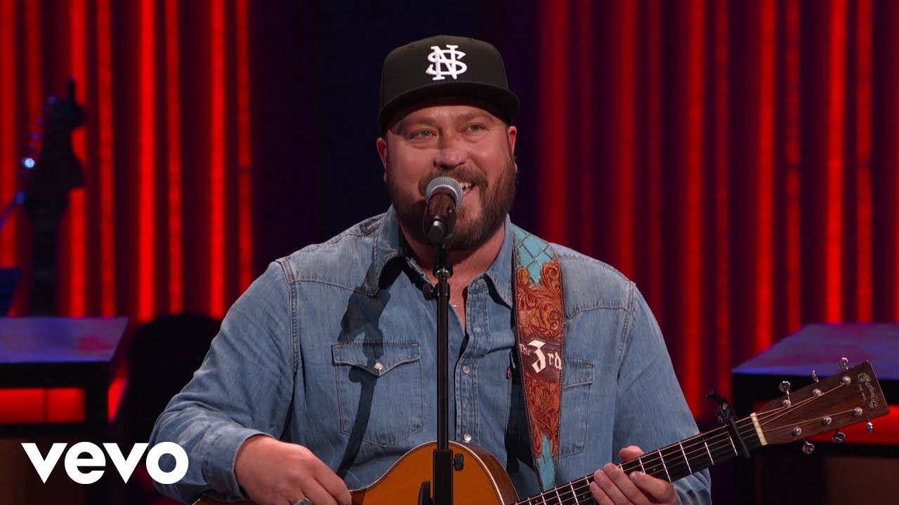 Mitchell Tenpenny - Same Moon (Live at the Grand Ole Opry)