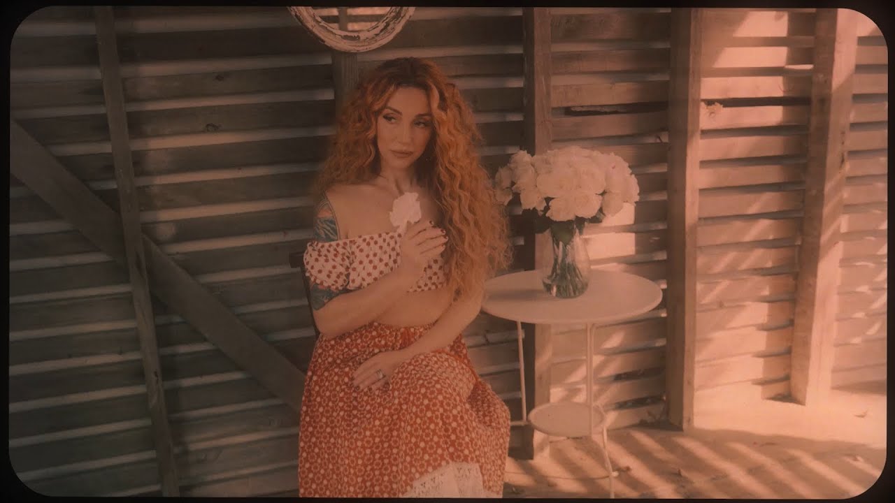 Ashley Monroe - The Touch (feat. Marty Stuart) [Official Visualizer]