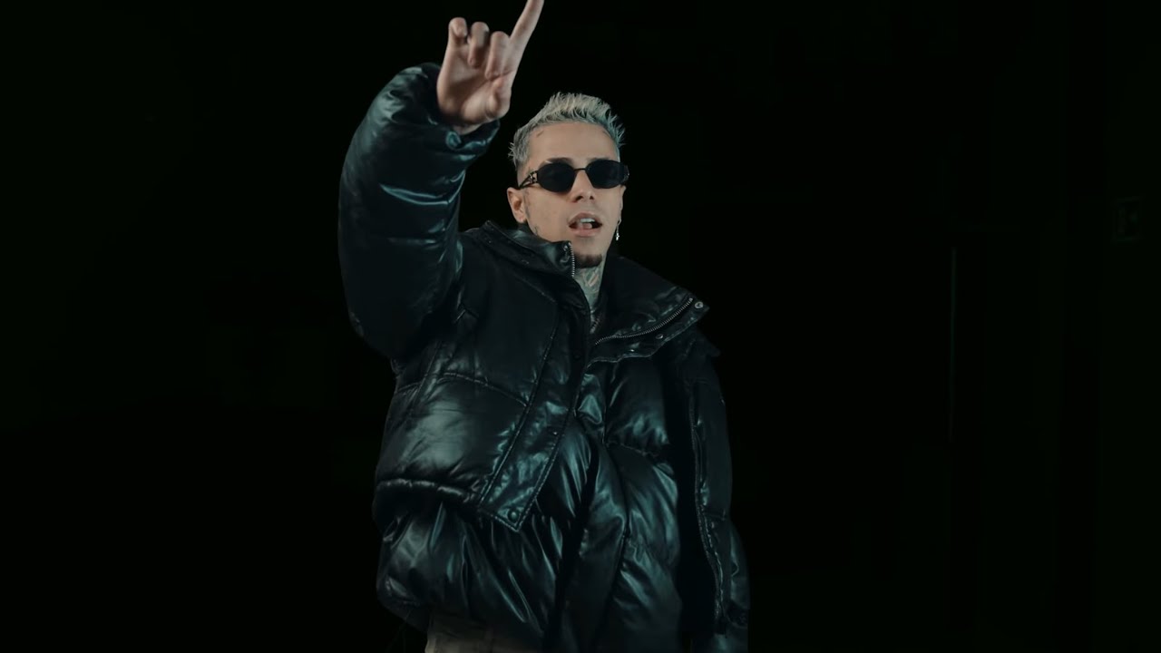 Cjota - Lingerie (Clipe Oficial)
