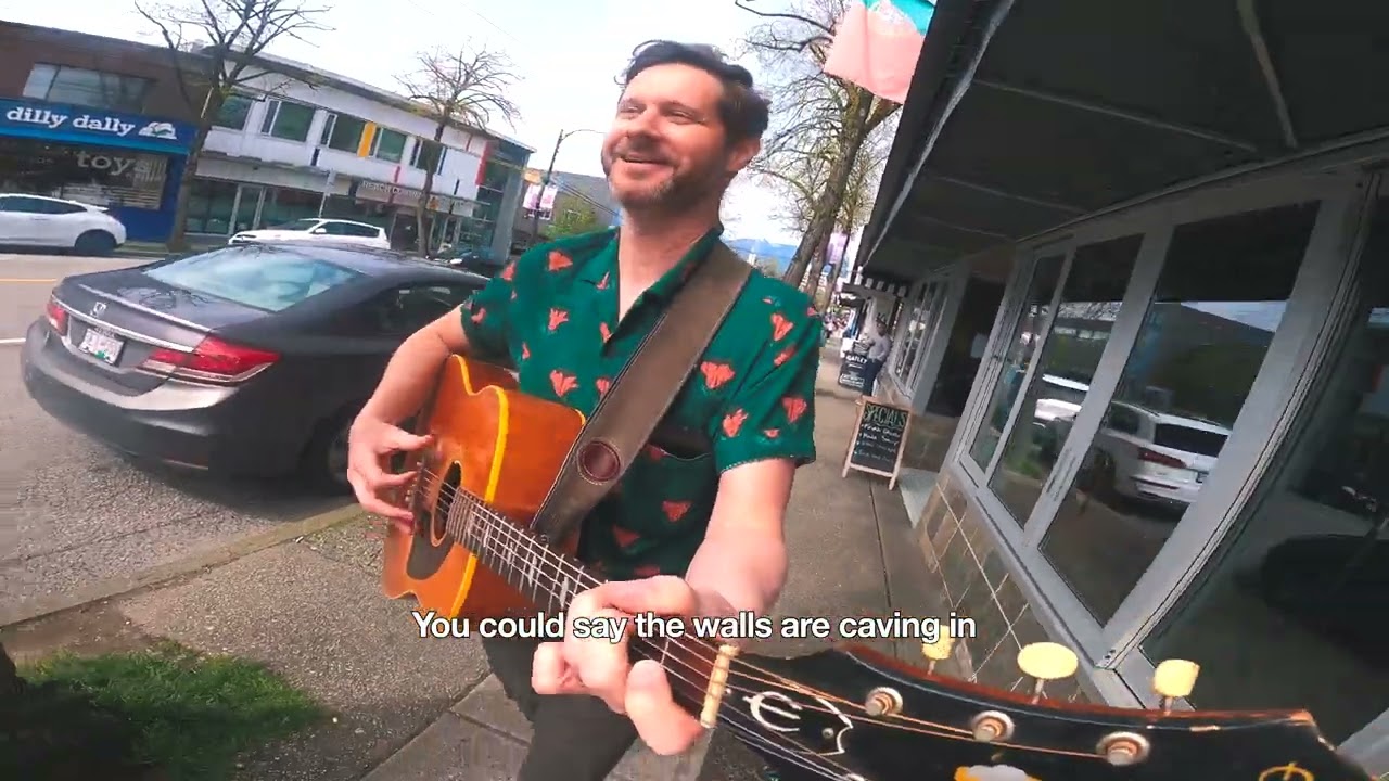 Dan Mangan - Diminishing Returns (Visualizer)