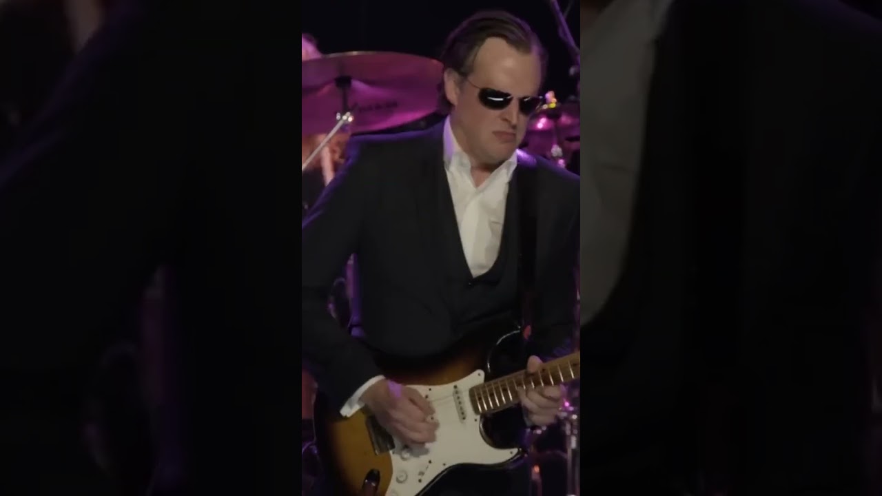 Joe Bonamassa Official - "Love Ain't A Love Song" - Live At Radio City Music Hall