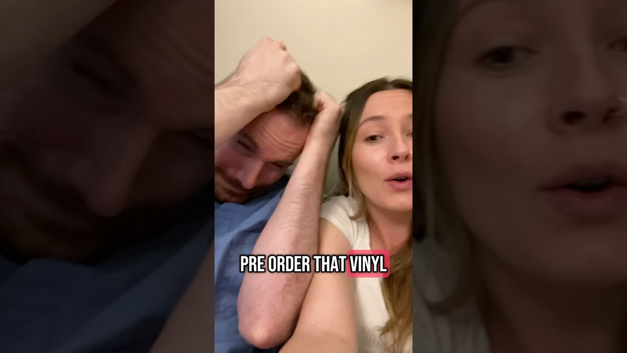 RIGHT NOW?! 🤡 #vinyl